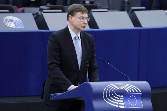 Dombrovskis: "Il nuovo Patto di Stabilità è più credibile e più efficace"